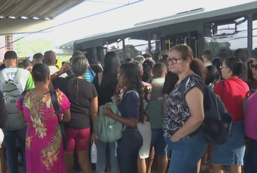 metro-de-recife3A-ramal-camaragibe-segue-fechado-por-cinco-dias-consecutivos2C-sem-previsao-de-retorno