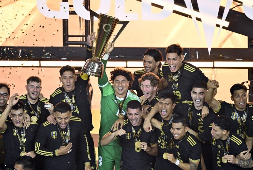mexico-vira-o-jogo-contra-os-eua-e-conquista-a-copa-ouro-da-concacaf