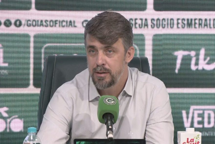 michel-alves-e-apresentado-como-novo-diretor-do-goias-para-a-temporada-de-20263A-comprometimento-e-transparencia-na-gestao-do-futebol michel-alves-e-apresentado-como-novo-diretor-do-goias-para-a-temporada-de-20263A-comprometimento-e-transparencia-na-gestao-do-futebol