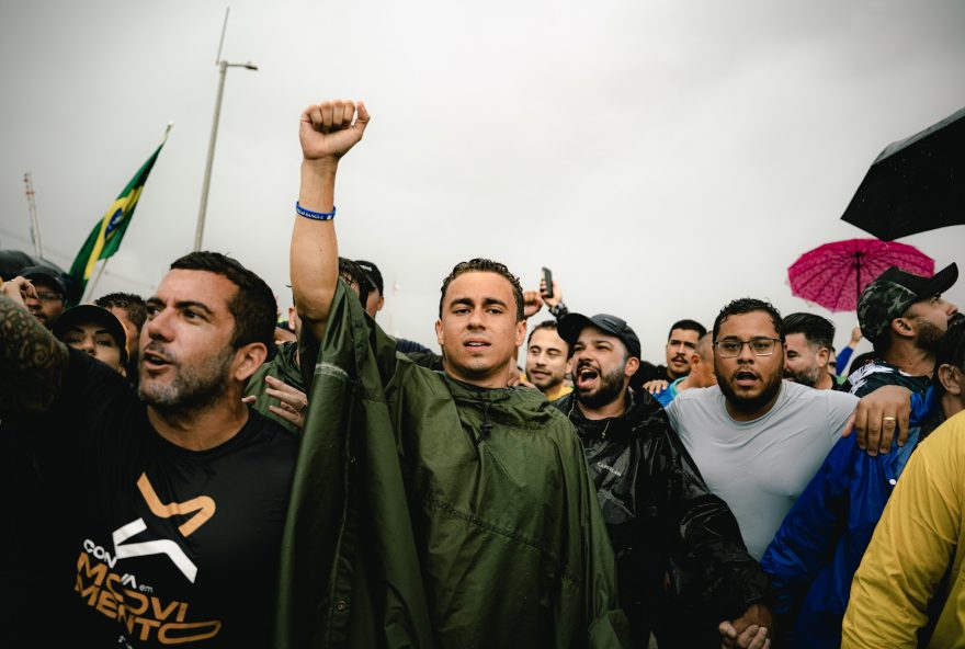 michelle-bolsonaro-elogia-nikolas-como-um-grande-lider-durante-caminhada michelle-bolsonaro-elogia-nikolas-como-um-grande-lider-durante-caminhada