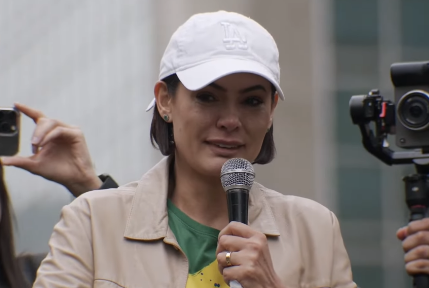 michelle-bolsonaro-pede-arrependimento-de-moraes-e-denuncia-perseguicao-religiosa