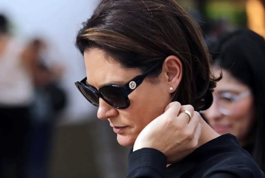 michelle-solicita-oracoes-para-bolsonaro-em-postagem-nas-redes-sociais michelle-solicita-oracoes-para-bolsonaro-em-postagem-nas-redes-sociais