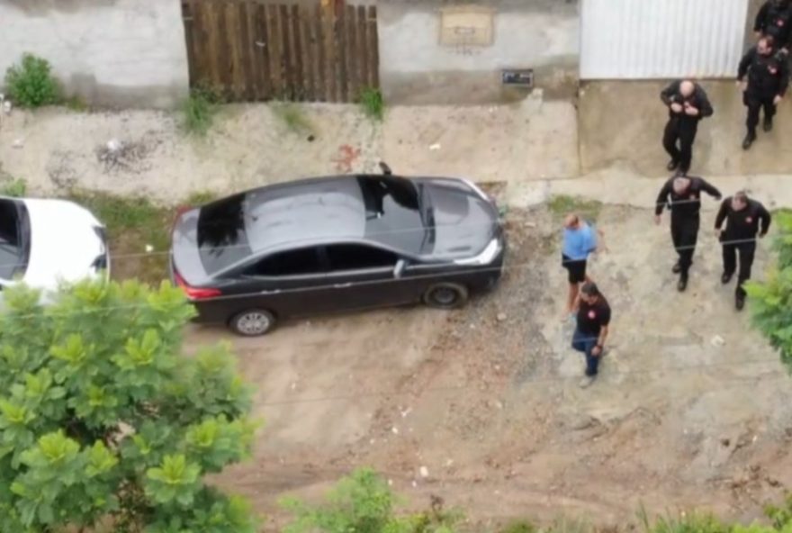 miliciano-playboy2C-lider-da-milicia-na-praca-seca2C-e-preso-pelo-ministerio-publico miliciano-playboy2C-lider-da-milicia-na-praca-seca2C-e-preso-pelo-ministerio-publico