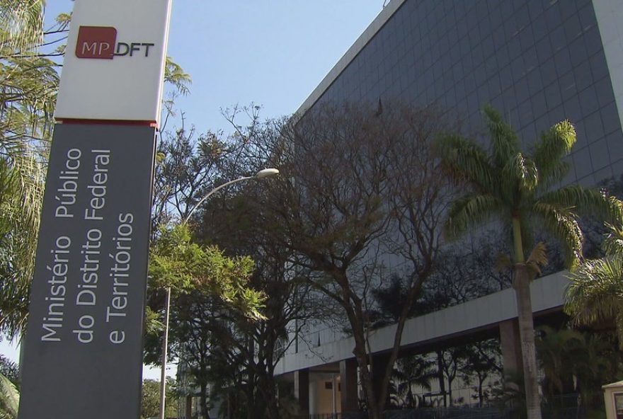ministerio-publico-denuncia-50-integrantes-de-rede-de-trafico-de-drogas-no-df3A-megaoperacao-da-policia-civil-desarticula-esquema