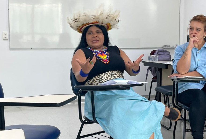 ministra-sonia-guajajara-deixa-ministerio-para-concorrer-a-deputada-federal-por-sp-1 ministra-sonia-guajajara-deixa-ministerio-para-concorrer-a-deputada-federal-por-sp-1