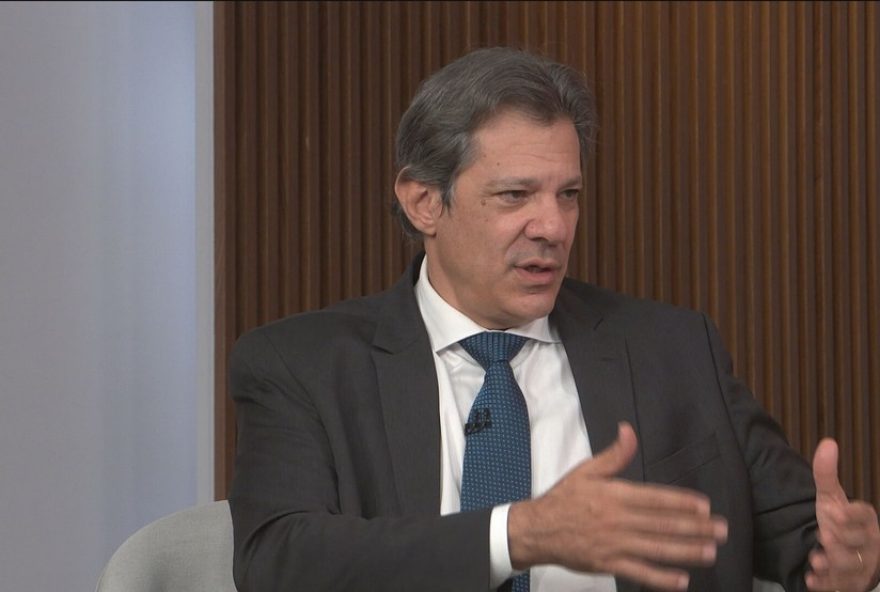 ministro-da-fazenda-anuncia-reuniao-com-lula-para-discutir-meta-fiscal3A-expectativas-para-anuncio-de-dados-completos