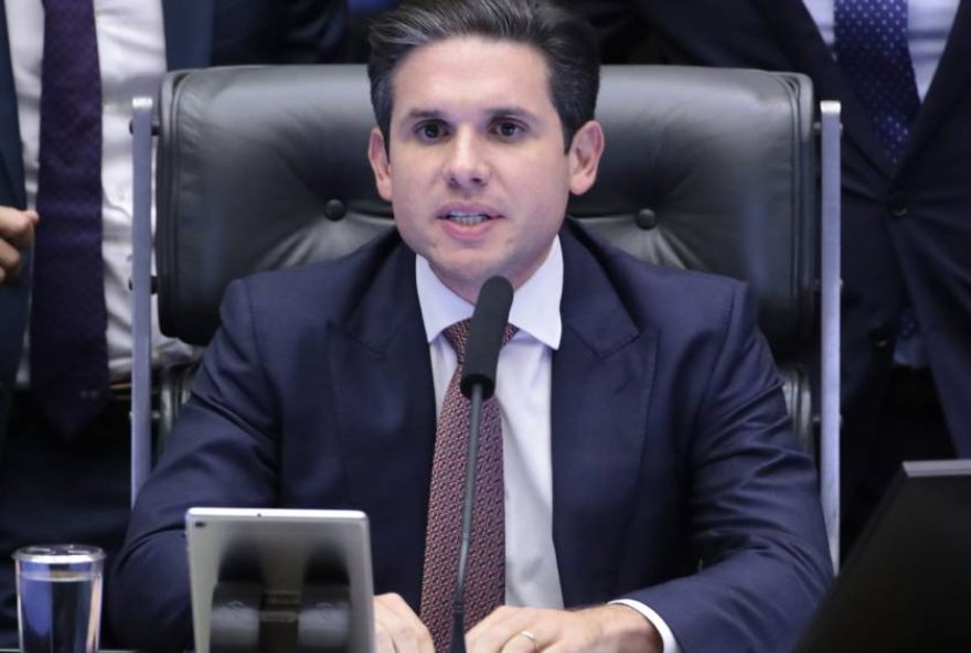 ministro-do-stf-adverte-hugo-motta-sobre-projeto-antifaccao ministro-do-stf-adverte-hugo-motta-sobre-projeto-antifaccao