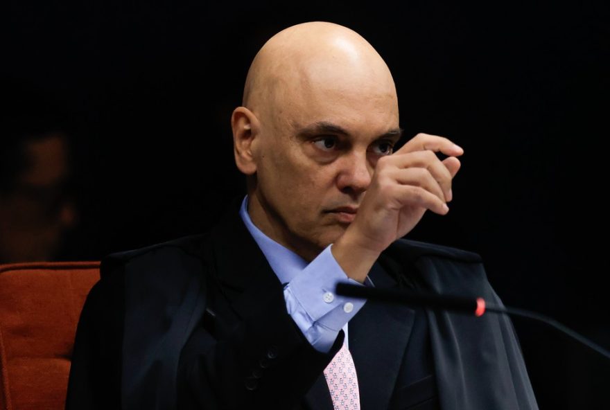 ministro-do-stf-revoga-prisao-de-reu-ligado-a-atos-golpistas-em-mg