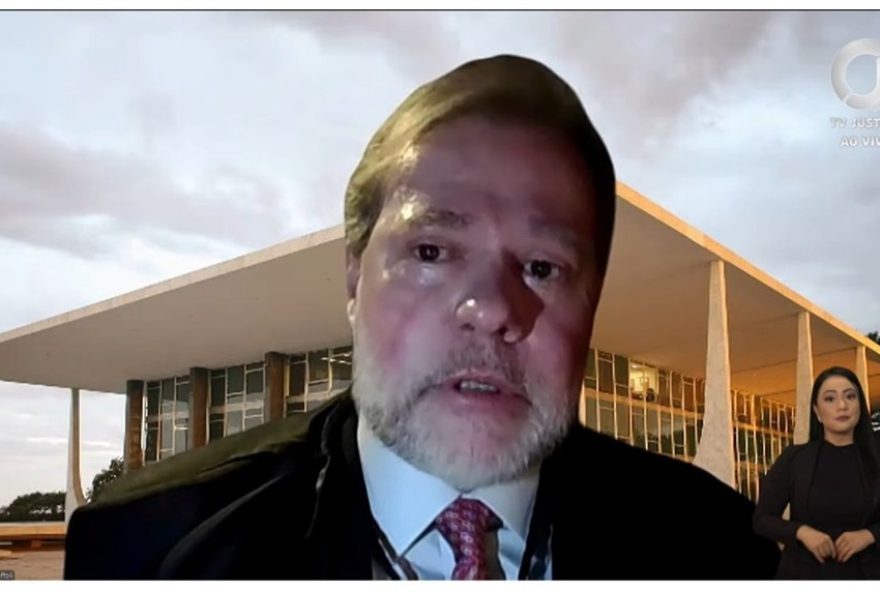 ministro-do-stf2C-dias-toffoli2C-se-emociona-em-cerimonia-de-aniversario-do-tribunal