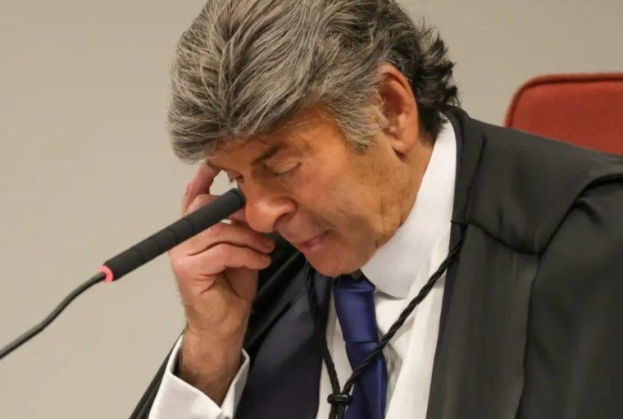 ministro-fux-rejeita-acusacao-de-organizacao-criminosa-armada-ligada-a-aliados-de-bolsonaro