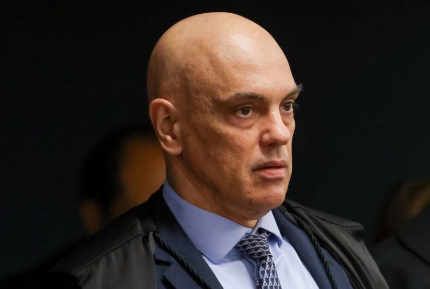ministro-moraes-afasta-servidores-da-receita-por-acesso-ilegal-a-dados-sigilosos-stf ministro-moraes-afasta-servidores-da-receita-por-acesso-ilegal-a-dados-sigilosos-stf