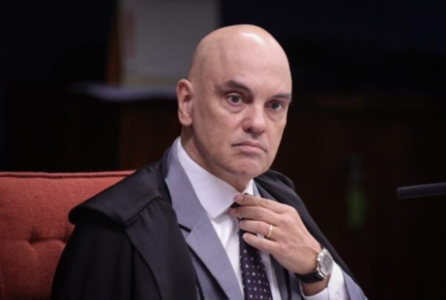 ministro-moraes-encaminha-pedido-de-prisao-domiciliar-de-bolsonaro-a-gilmar ministro-moraes-encaminha-pedido-de-prisao-domiciliar-de-bolsonaro-a-gilmar