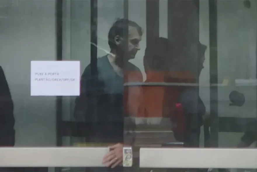 ministro-moraes-estabelece-regras-mais-rigorosas-e-reforca-controle-das-visitas-a-bolsonaro