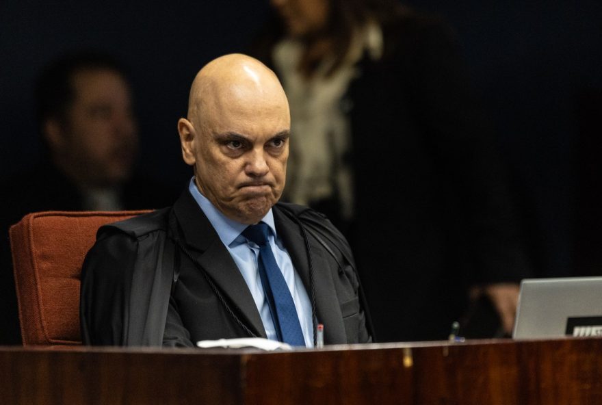 ministro-moraes-solicita-a-advogado-sessoes-extras-para-julgamento-de-bolsonaro