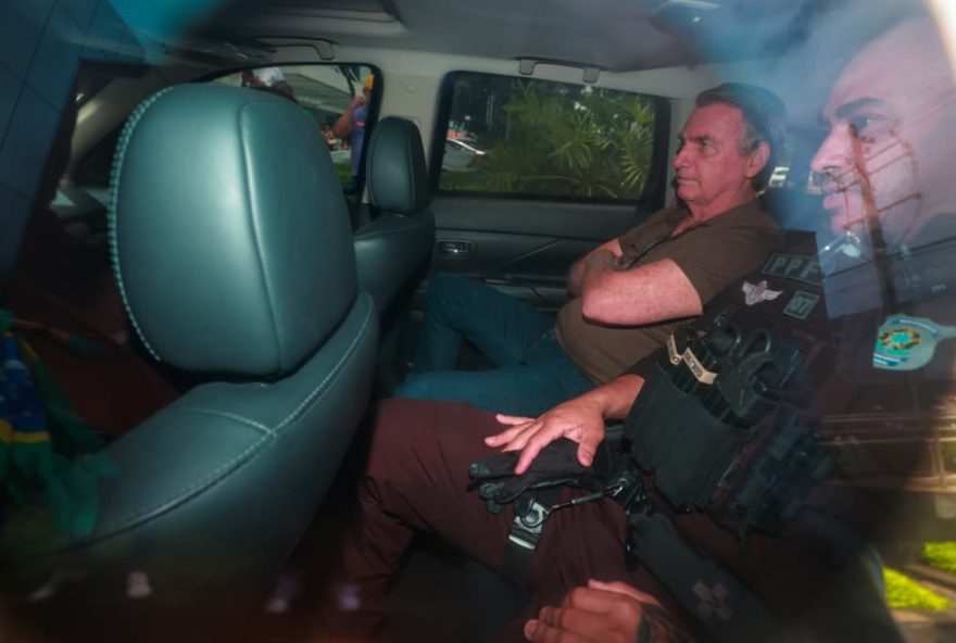 ministros-de-lula-defendem-prisao-domiciliar-para-bolsonaro ministros-de-lula-defendem-prisao-domiciliar-para-bolsonaro