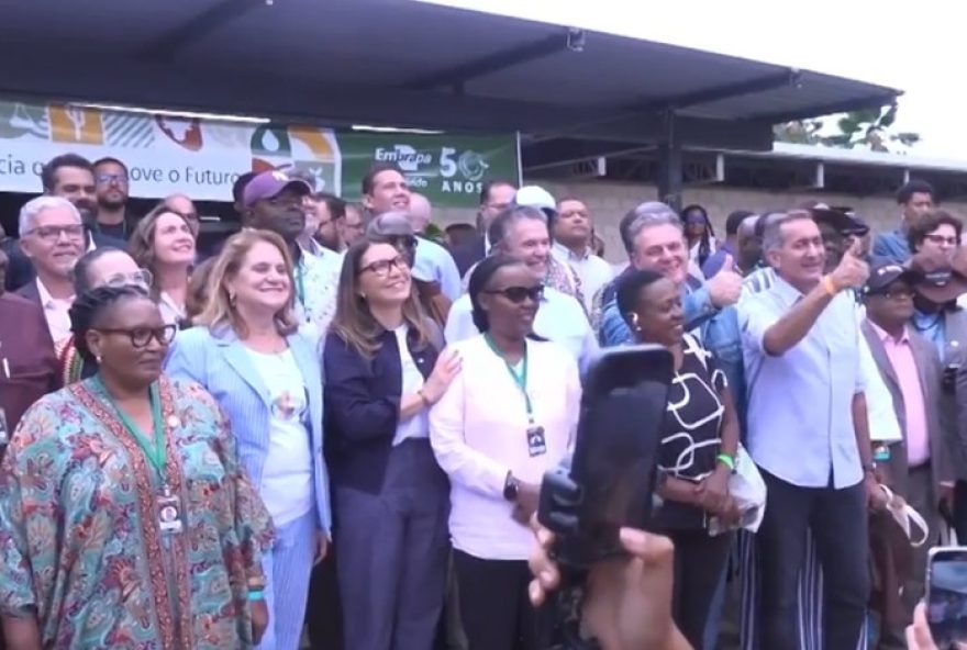 ministros-e-representantes-africanos-visitam-embrapa-semiarido-em-petrolina