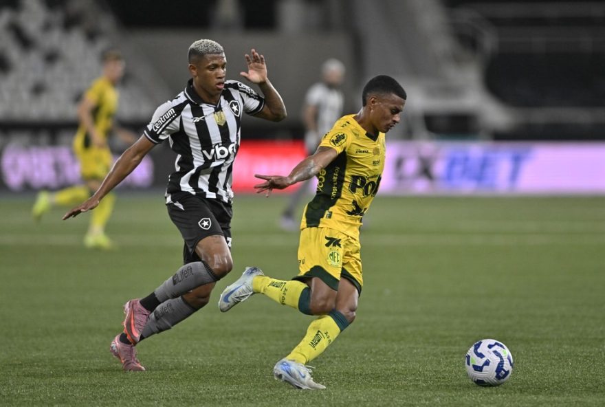mirassol-x-botafogo3A-confronto-revela-disparidade-de-investimentos-na-31a-rodada-do-brasileirao