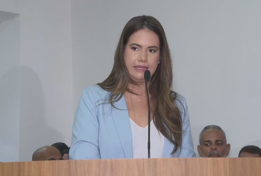 mirella-almeida-assume-prefeitura-de-olinda-com-planos-para-melhorar-qualidade-de-vida-dos-cidadaos3A-abertura-de-creches2C-escolas-e-unidades-de-saude