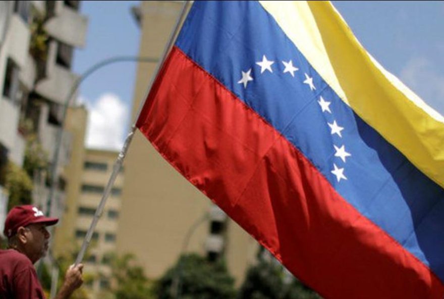 mobilizacao-em-paris-pede-liberdade-de-maduro-e-cilia-e-repudia-acao-dos-eua3A-solidariedade-internacional-em-defesa-da-soberania-venezuelana mobilizacao-em-paris-pede-liberdade-de-maduro-e-cilia-e-repudia-acao-dos-eua3A-solidariedade-internacional-em-defesa-da-soberania-venezuelana