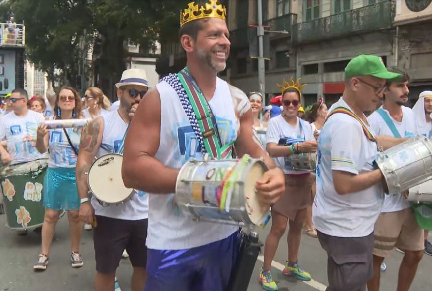 monobloco-encerra-circuito-de-megablocos-com-homenagem-a-preta-gil-e-arlindo-cruz monobloco-encerra-circuito-de-megablocos-com-homenagem-a-preta-gil-e-arlindo-cruz