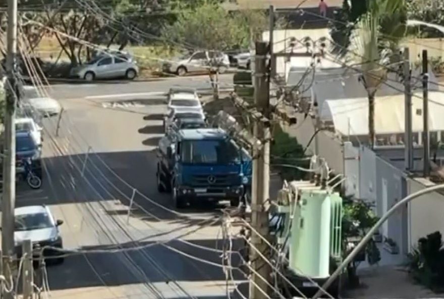 moradores-do-jardim-nova-alianca-enfrentam-desabastecimento-de-agua