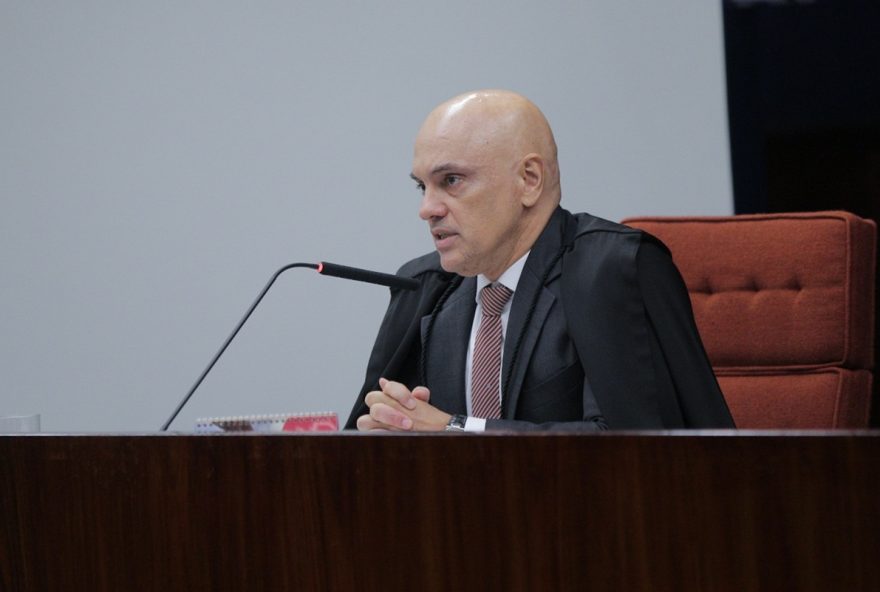 moraes-envia-exames-de-bolsonaro-para-pericia-da-pf moraes-envia-exames-de-bolsonaro-para-pericia-da-pf