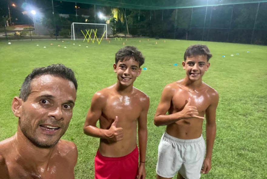 morais2C-ex-vasco2C-revela-como-inventou-um-drible-unico-e-lembra-do-orgulho-de-representar-o-clube-na-torcida-contra-o-csa-no-rei-pele