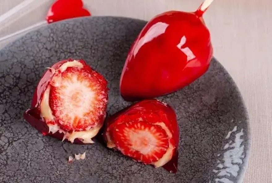 morango-do-amor3A-preco-despenca-no-ceara-e-nutricao-melhora-com-fruta