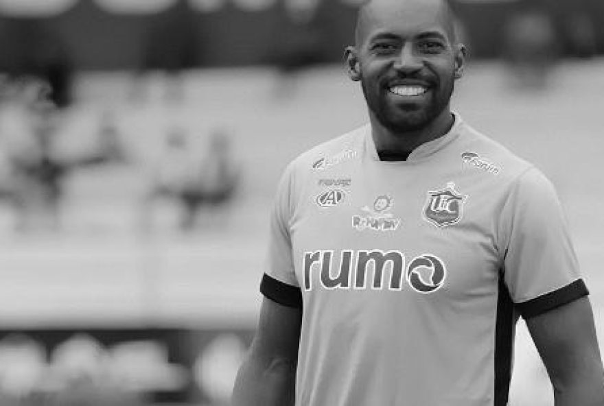morre-neneca2C-ex-goleiro-de-america-mg-e-figueirense2C-aos-45-anos