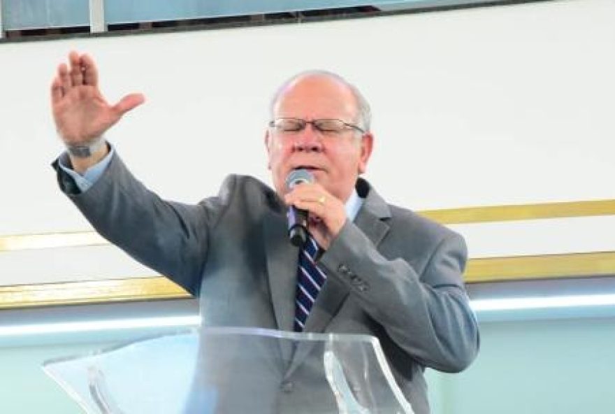 morre-o-bispo-daniel-malafaia-da-assembleia-de-deus-em-decorrencia-da-covid-19-o-religioso-era-primo-do-pastor-silas-malafaia-1607877295612_v2_450x337