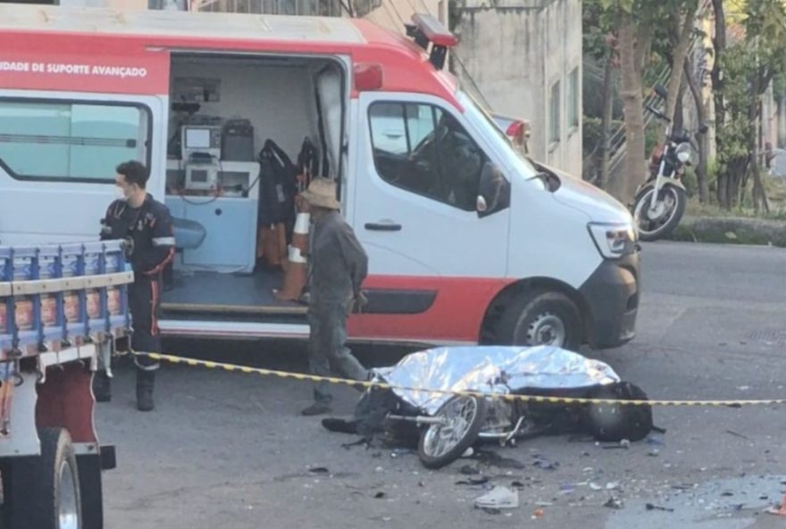 motociclista-de-27-anos-morre-apos-colisao-com-caminhao-em-divinopolis3A-saiba-mais