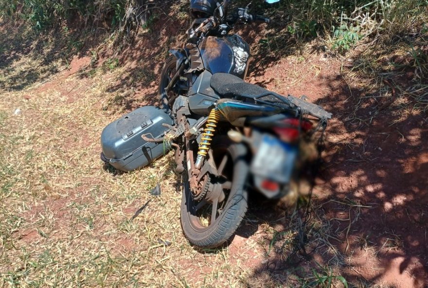 motociclista-de-39-anos-morre-ao-atropelar-porco-selvagem-em-piraju-sp motociclista-de-39-anos-morre-ao-atropelar-porco-selvagem-em-piraju-sp