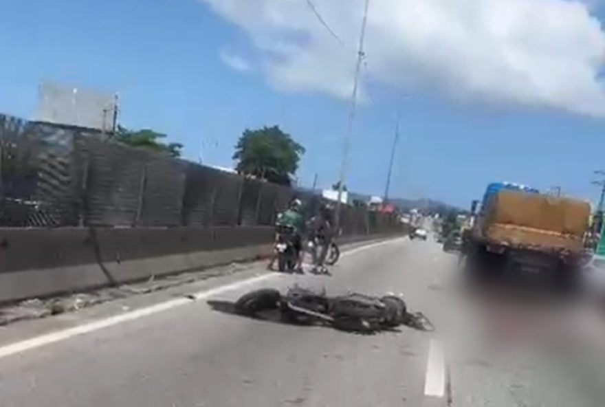 motociclista-de-45-anos-morre-em-colisao-na-br-101-em-sao-jose-sc motociclista-de-45-anos-morre-em-colisao-na-br-101-em-sao-jose-sc