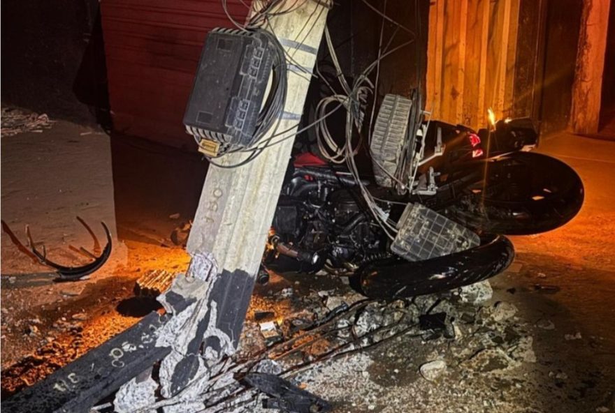 motociclista-morre-apos-colisao-em-poste-em-pirapora3A-atualizacoes-locais