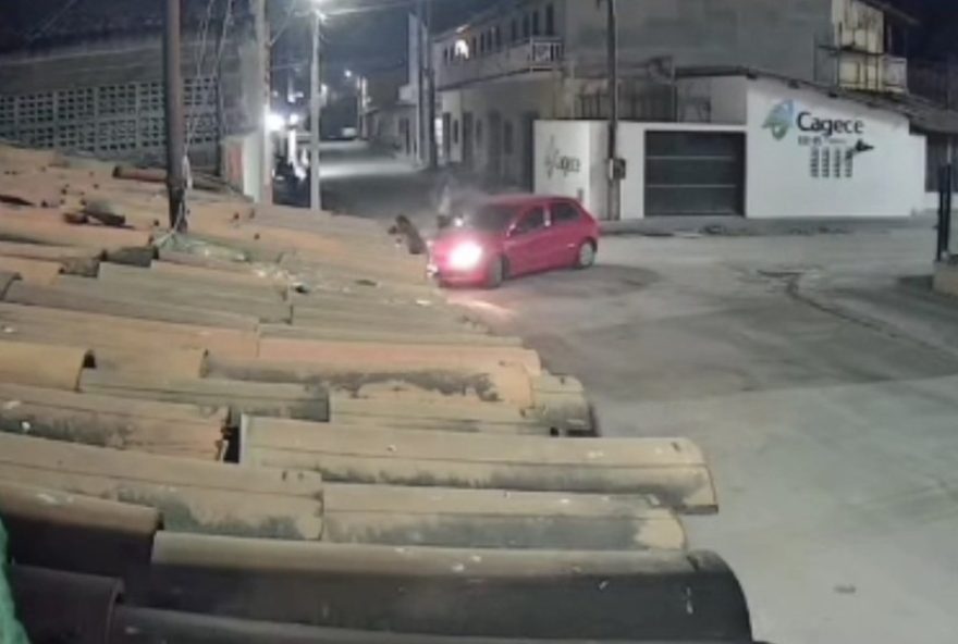 motorista-atira-em-homem-e-foge-em-veiculo-vermelho-em-itapipoca2C-ceara