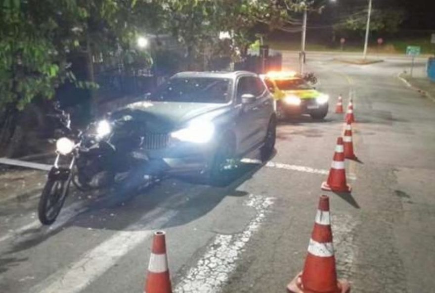 motorista-de-carro-de-luxo-que-arrastou-moto-por-22C3-km-e-condenado-pela-justica-apos-acidente-fatal-na-tamoios motorista-de-carro-de-luxo-que-arrastou-moto-por-22C3-km-e-condenado-pela-justica-apos-acidente-fatal-na-tamoios