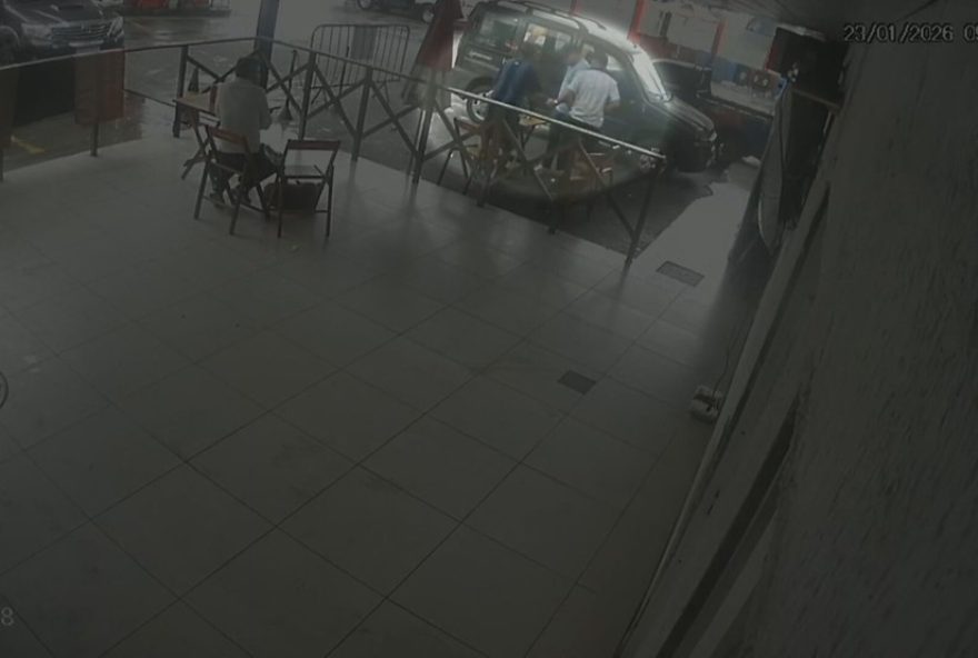 motorista-de-onibus-e-encontrado-morto-em-seropedica3A-policia-prende-suspeitos-em-investigacao motorista-de-onibus-e-encontrado-morto-em-seropedica3A-policia-prende-suspeitos-em-investigacao