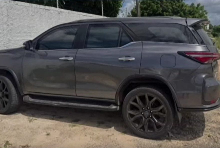 motorista-embriagado-e-detido-apos-jogar-carro-contra-policiais-no-ceara