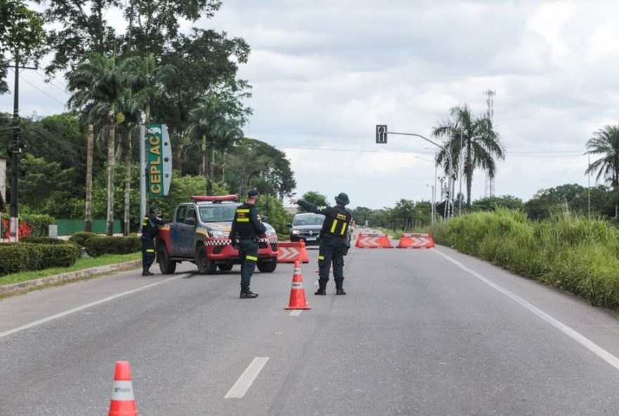 motorista-embriagado-e-detido-na-br-316-em-ananindeua3A-multa2C-recolhimento-da-cnh-e-pontos-na-carteira