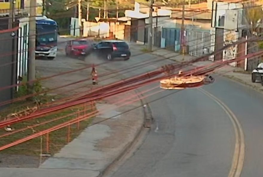 motorista-embriagado-e-preso-apos-causar-acidente-com-quatro-feridos-em-varzea-paulista