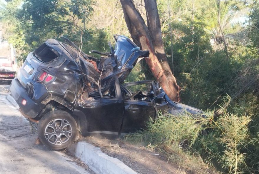 motorista-fica-ferida-em-acidente-na-br-2593A-dicas-para-evitar-perdas-de-controle