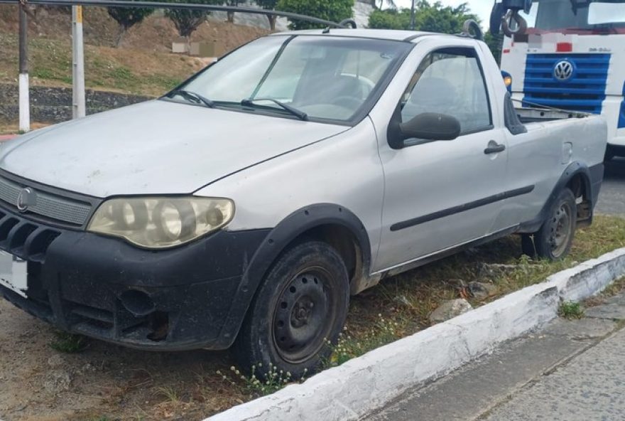 motorista-flagrado-com-cnh-vencida-ha-21-anos-e-caminhonete-com-licenciamento-atrasado-e-interceptado-pela-prf-no-recife motorista-flagrado-com-cnh-vencida-ha-21-anos-e-caminhonete-com-licenciamento-atrasado-e-interceptado-pela-prf-no-recife