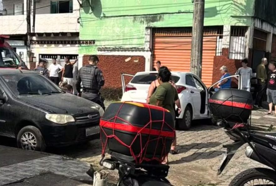 motorista-morre-em-colisao-fatal-contra-poste-em-guaruja2C-sp