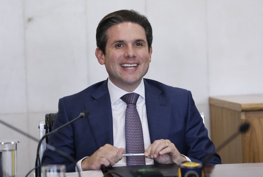 motta-considera-criar-comissao-externa-para-acompanhar-crise-na-seguranca-do-rio