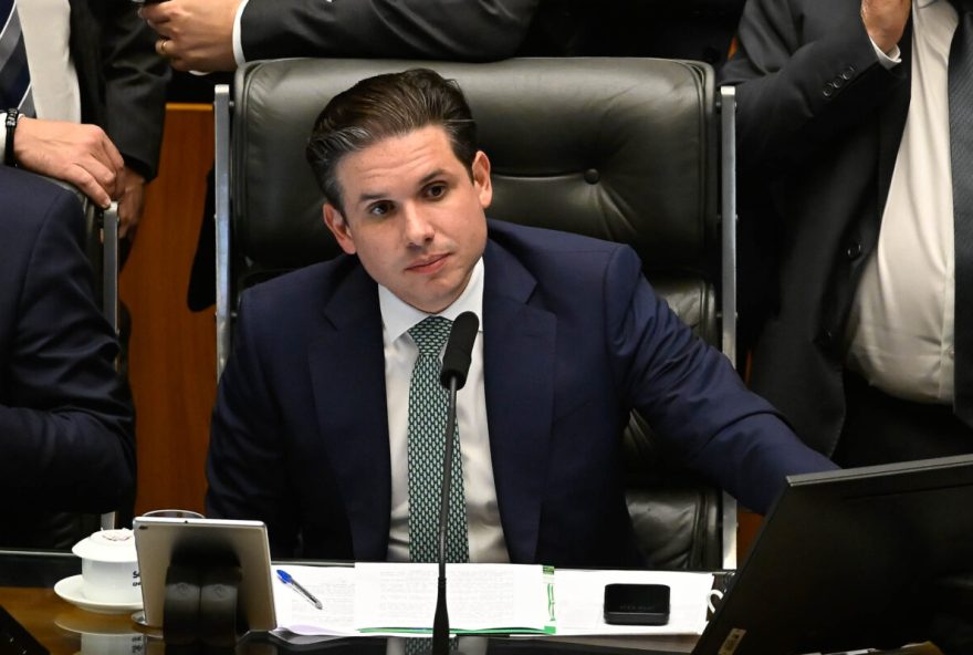 motta-critica-pt-por-incoerencia-historica-durante-votacao-da-dosimetria