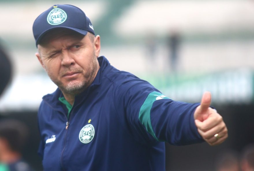 mozart-elogia-forca-coletiva-do-coritiba-e-destaca-clima-interno-na-serie-b