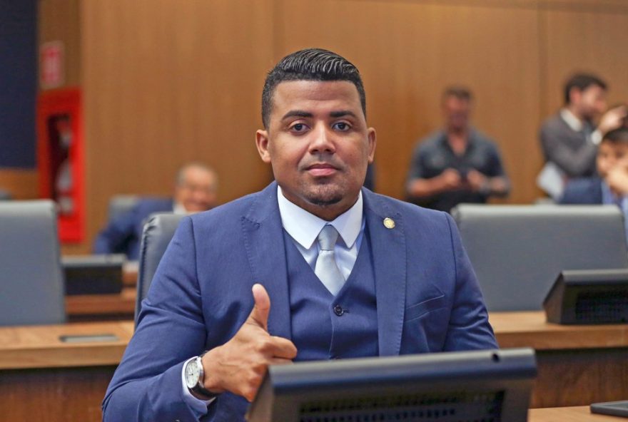 mpf-denuncia-th-joias-como-22braco-politico22-do-comando-vermelho3A-conexoes2C-acusacoes-e-investigacoes mpf-denuncia-th-joias-como-22braco-politico22-do-comando-vermelho3A-conexoes2C-acusacoes-e-investigacoes