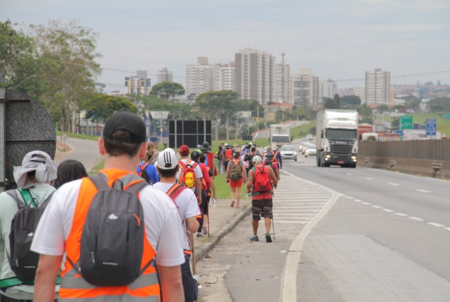 mpf-solicita-medidas-de-seguranca-urgentes-na-dutra-para-romaria-ate-aparecida3A-passarelas-provisorias-sao-sugeridas