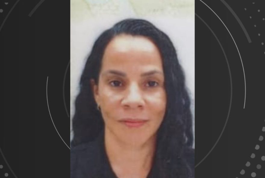 mulher-de-45-anos-e-morta-e-marido-de-72-fica-ferido-em-feira-de-santana3A-suspeito-e-caseiro-da-propriedade mulher-de-45-anos-e-morta-e-marido-de-72-fica-ferido-em-feira-de-santana3A-suspeito-e-caseiro-da-propriedade