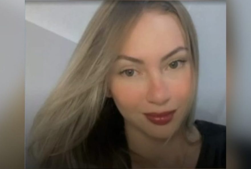 mulher-e-assassinada-a-tiros-em-itapaje3A-populacao-pede-por-justica-e-mais-seguranca